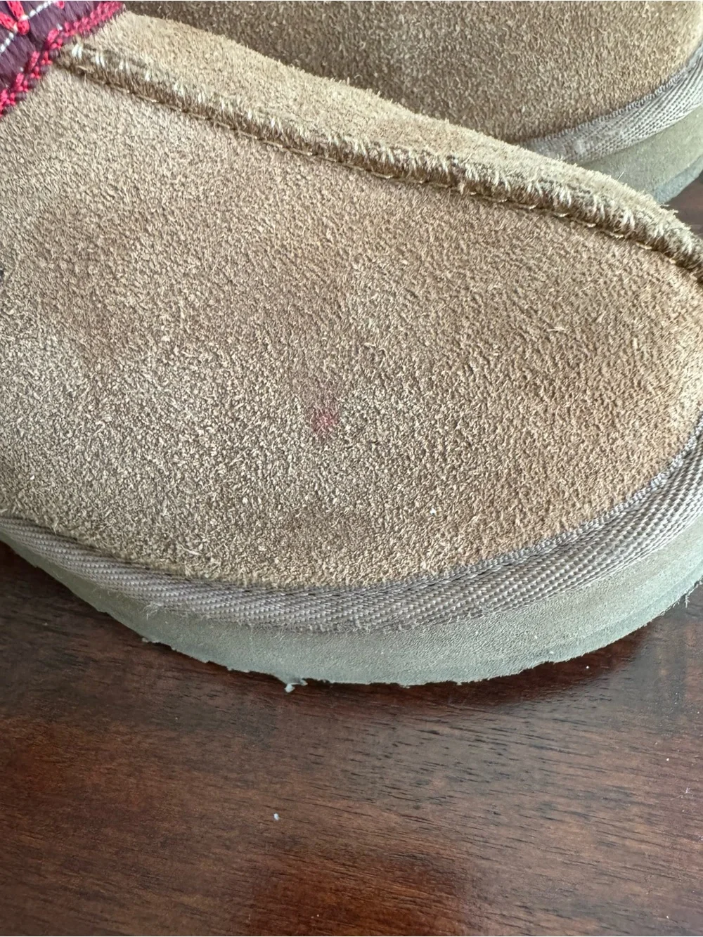 UGG used handful